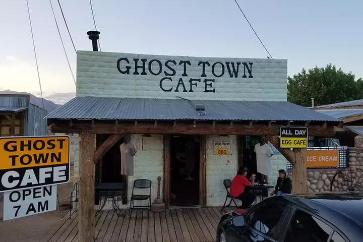 Ghost Hunt in Goodsprings from Las Vegas