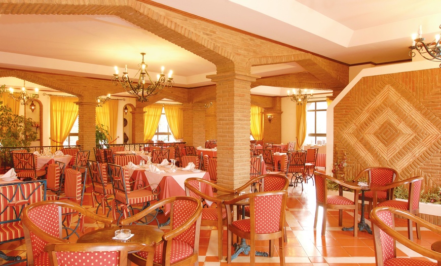 Image 8: ✈ ALGARVE | Silves - Colina dos Mouros 3*, 2 nuit - Piscine extérieure