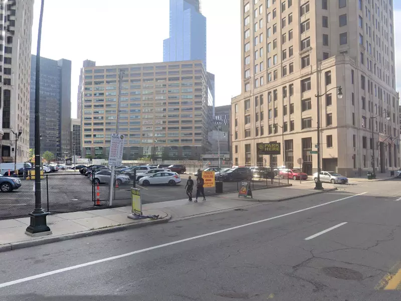 Parking at 901 Farmer St. Lot