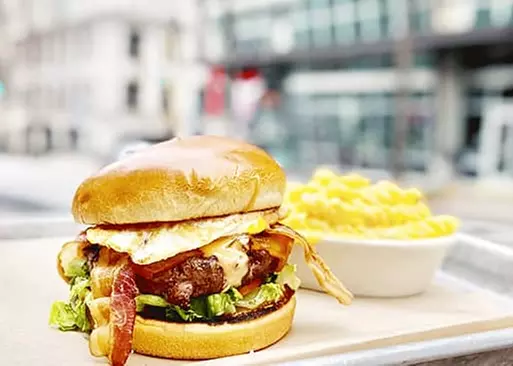 5% Cash Back at Hudson Grille Downtown
