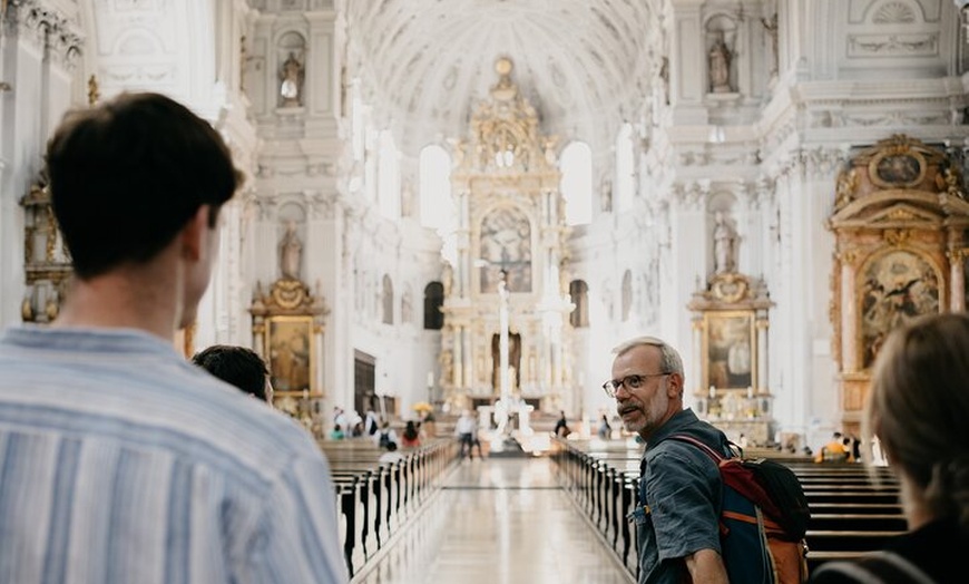 Image 6: München Your Way : Private Tour mit Architekt & Fortgeschrittener