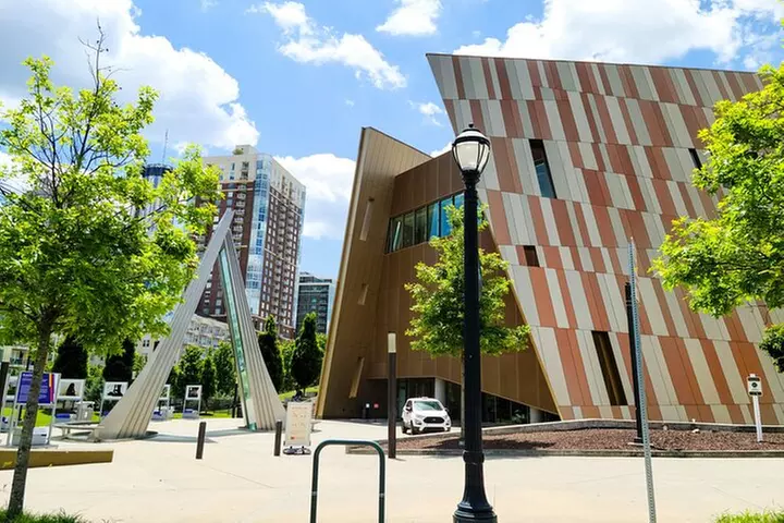 An Epic Scavenger Hunt: Augusta Beyond The Green