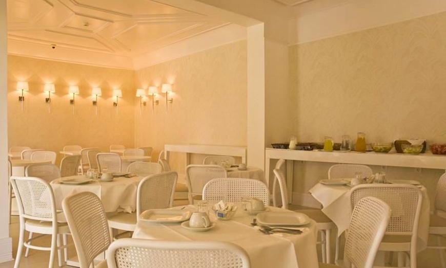 Image 8: ✈ RIVIERA PORTUGAISE | Estoril - Amazonia Estoril 4*, 2 nuit - Bout...