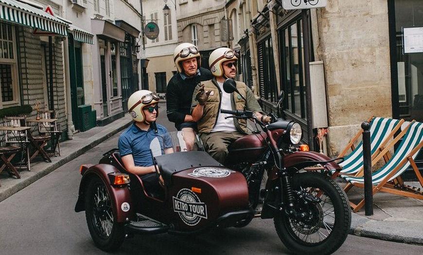 Image 9: Visite guidée privée de 1 heure à 7 heures en side-car d'époque