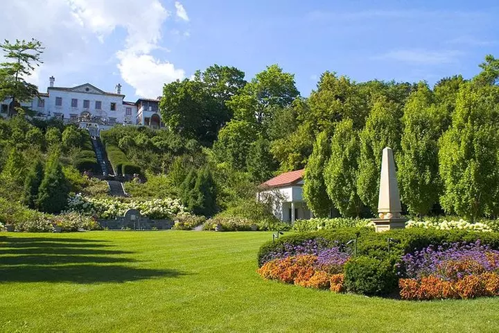 Discover Iconic Milwaukee Tour