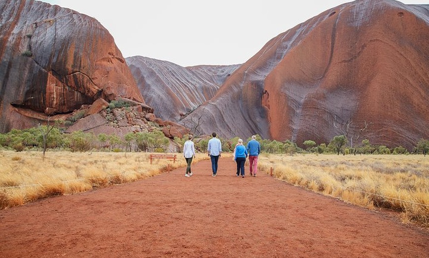 Image 7: Uluru (Ayers Rock) Base and Sunset Half-Day Trip with Opt Outback B...