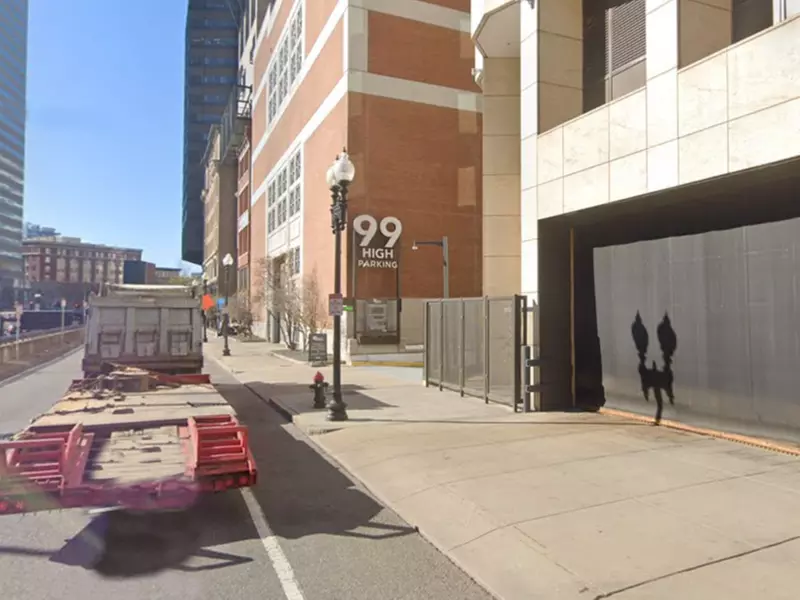 Parking at 99 High St. Garage - Primary Image