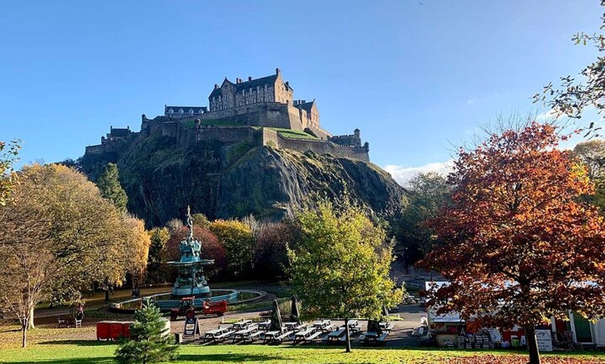 Image 2: Edinburgh Castle: Guided Walking Tour with Entry Ticket