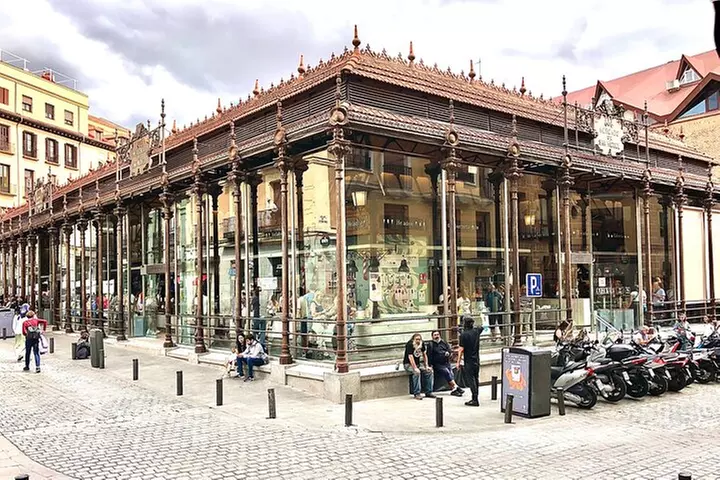 Experiencia del jamón ibérico con desayuno tradicional Madrid centro