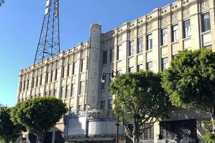 Hollywood and Beverly Hills Half-Day Tour with Exclusive Stops