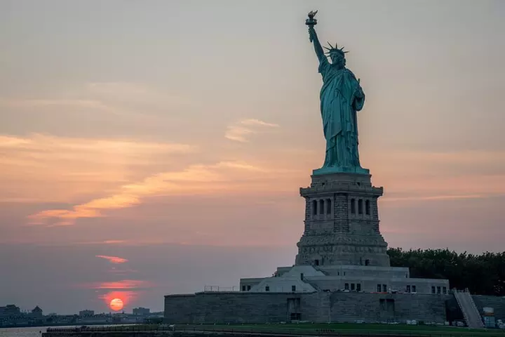 Circle Line: New York City Statue of Liberty Sunset Cruise - Second Medium