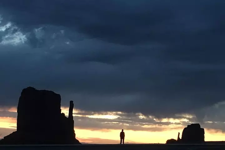 Sunrise Tour of Monument Valley