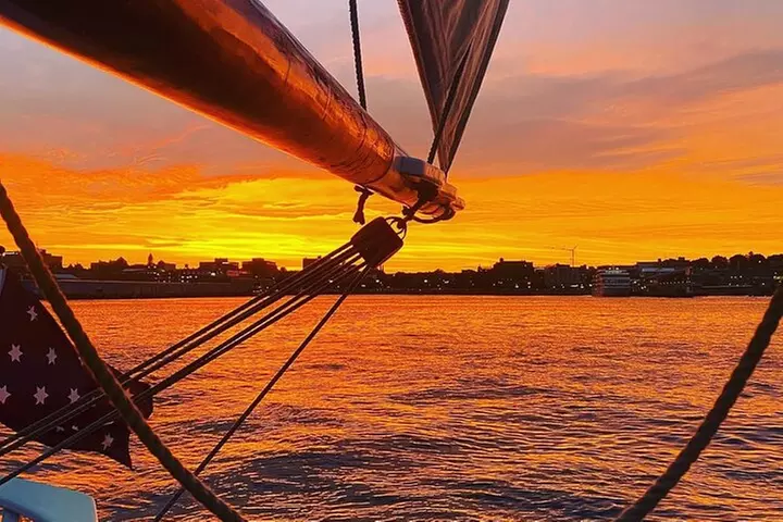 Private Sunset Sailing Charter - Primary Image