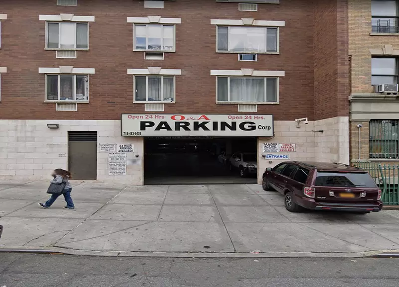 Parking at O&A Parking Garage - Second Medium