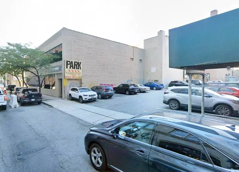 Parking at LittleMan Parking - LM Academy Parking, LLC Garage - Primary Image