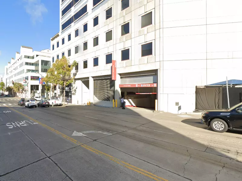 Parking at 303 2nd St. Garage - Primary Image