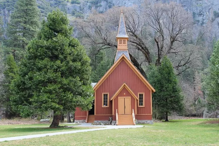 Yosemite National Park Self Guided Driving Audio Tour Guide