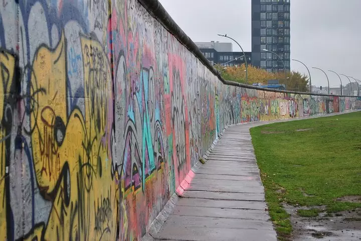 Kalter Krieg, Berliner Mauer, Spione und die East Side Gallery