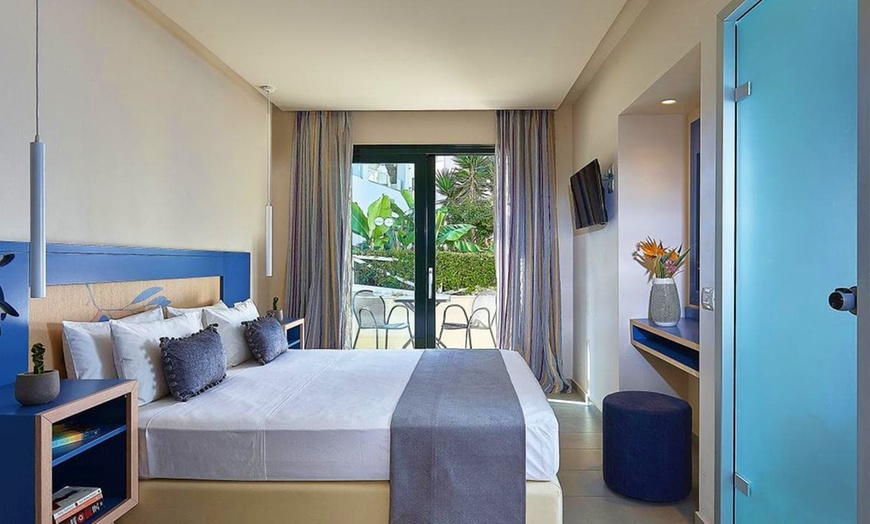 Image 2: ✈ CRÈTE | Sissi - Castello Village Resort 4* - Idéal famille