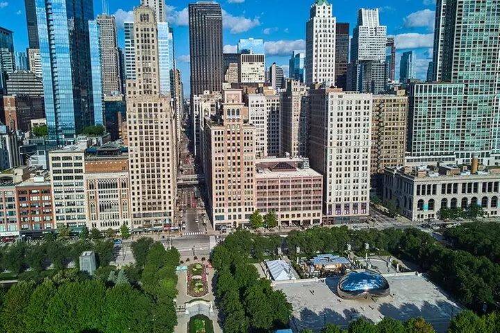 Chicago Downtown Walking Tour & Lake Michigan Cruise Tickets