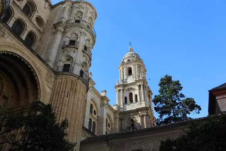 Alquiler de bicicleta de trekking: día completo las 24 horas