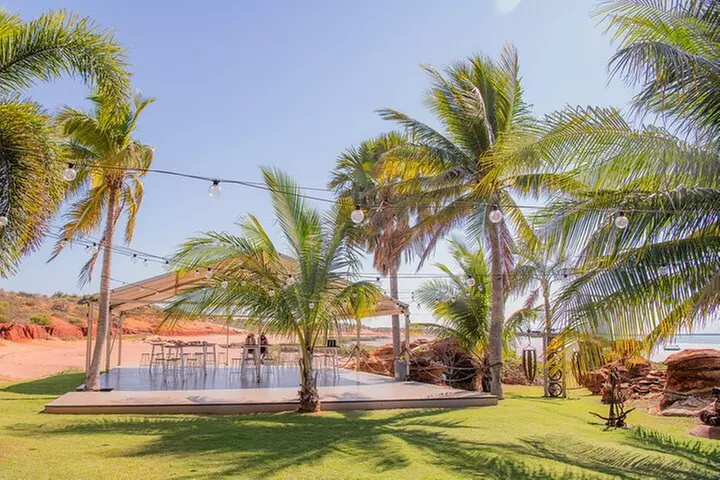 SCENIC AND PREHISTORIC CRUISE - Sparkling Wine & Gourmet Platters