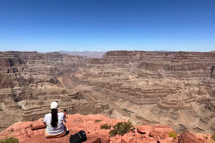 9am Start Small Group Grand Canyon Skywalk & Hoover Dam Tour