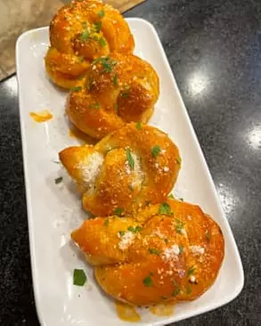 5% Cash Back at Vinny's Pizza and Pasta on J....