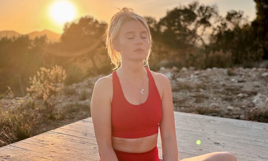 Image 13: Ibiza: Baño de sonido privado con cuencos cantores y relajación