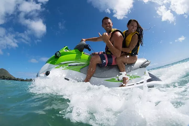 Parasailing and Jetski Experience in Maunalua Bay - Primary Image