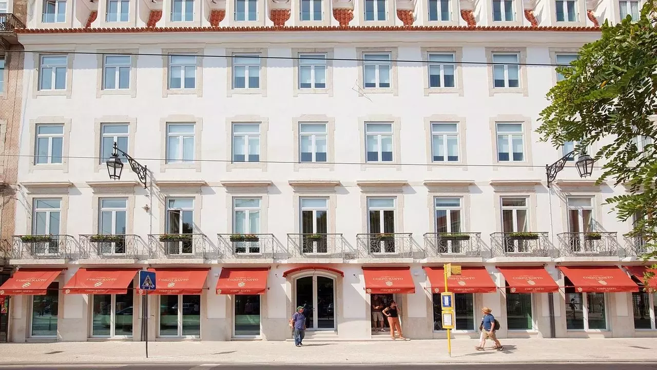 ✈ PORTUGAL | Lissabon - Hotel Corpo Santo Lisbon Historical 5*, 2 N...
