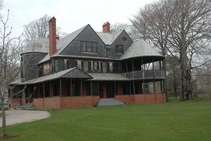 Scenic Newport, RI Self-Guided Driving Audio Tour