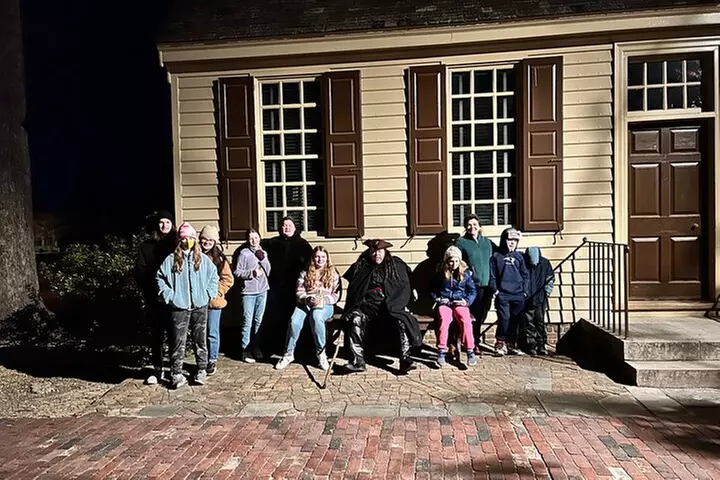 Williamsburg Ghosts, Witches and Pirates Tour