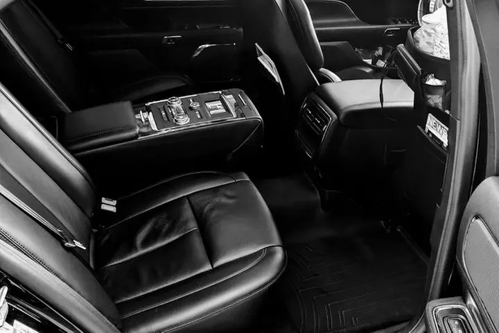 Chicago 6-Hour City Tour by Sedan - Second Medium