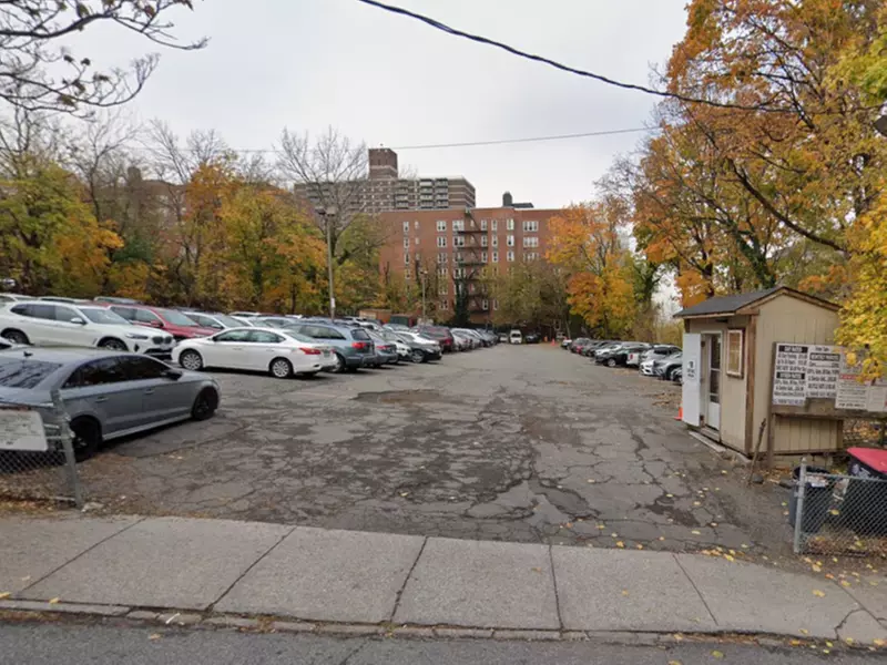 Parking at 25 Wall St. Lot - Second Medium