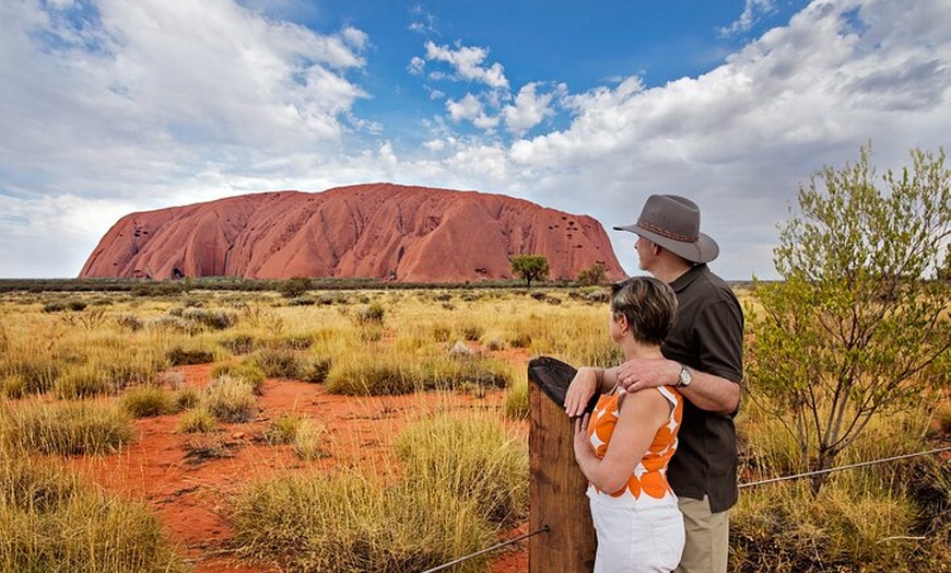 Image 7: Uluru and Kata Tjuta Hop On Hop Off 2 Day Pass