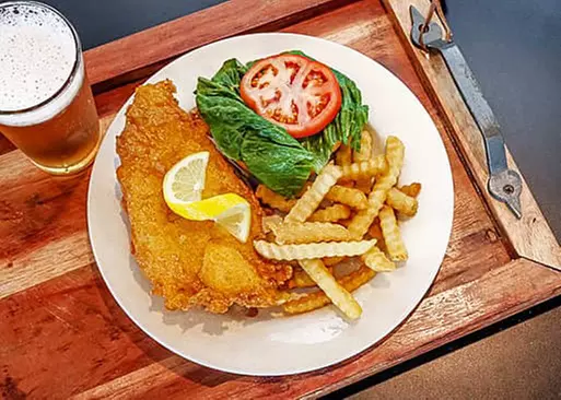 5% Cash Back at Sandtrap Tavern Bar & Grill
