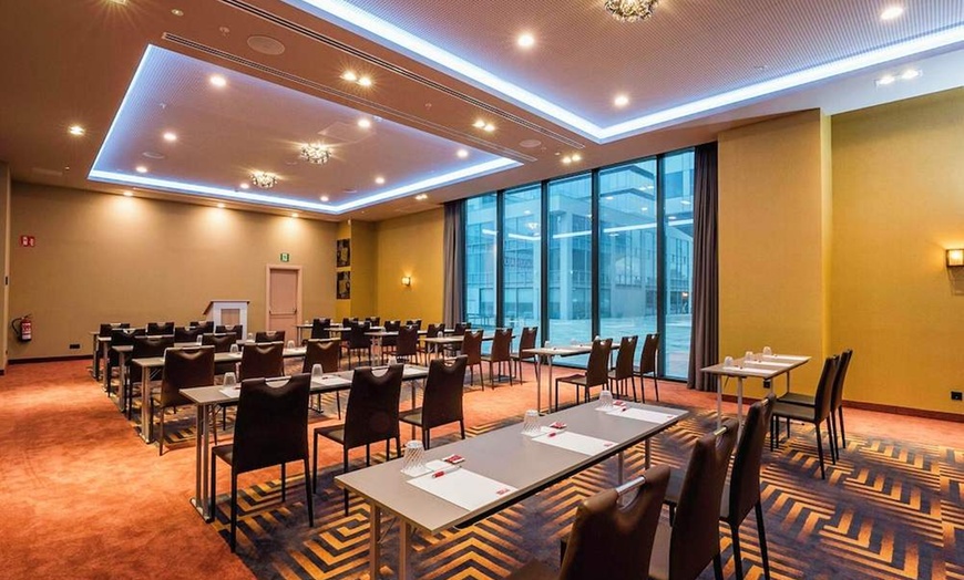 Image 52: ✈ SPANIEN | Barcelona - Leonardo Royal Hotel Barcelona Fira 4*, 2 N...