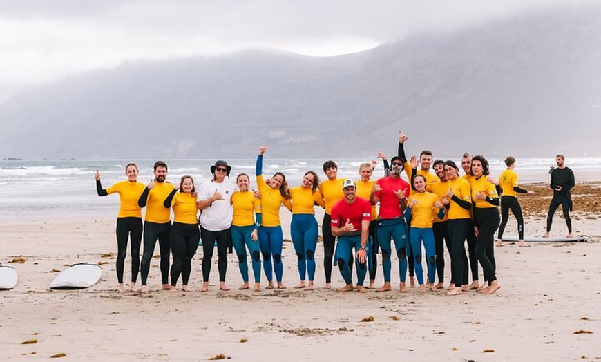 Image 8: Clase de surf de 2 horas en Lanzarote