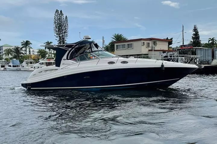 Miami: 2 Hour Private Yacht Cruise