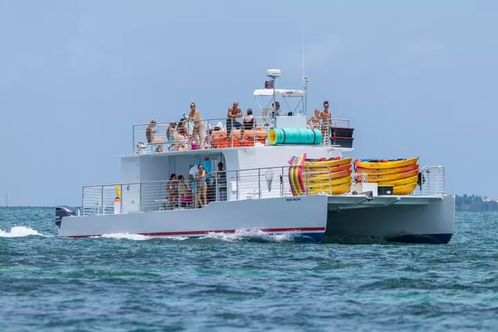 Key West Sandbar Charter With Kayak Tour: Includes Lunch & Drinks