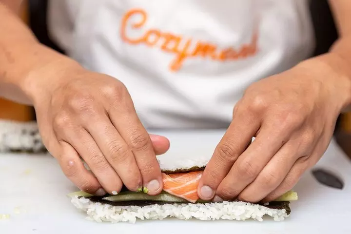 Sushi and Hibachi Class in Las Vegas (Includes 4-Course Meal)