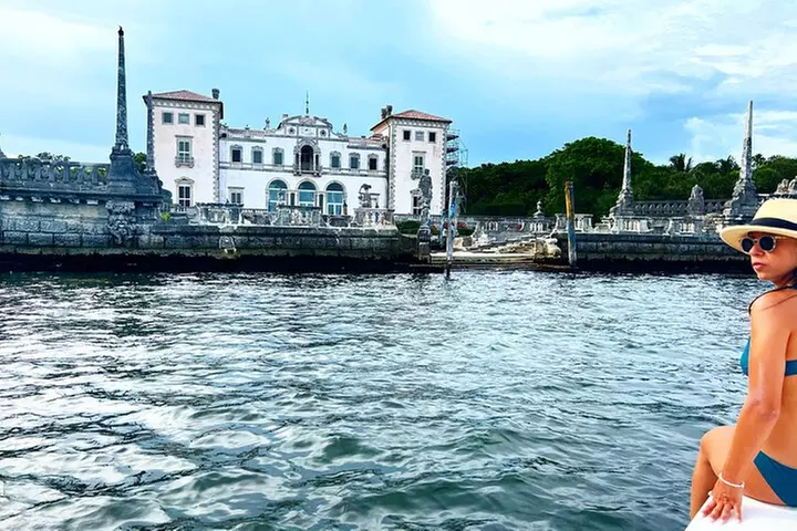 Miami Private Boat Rental to Sandbars and More