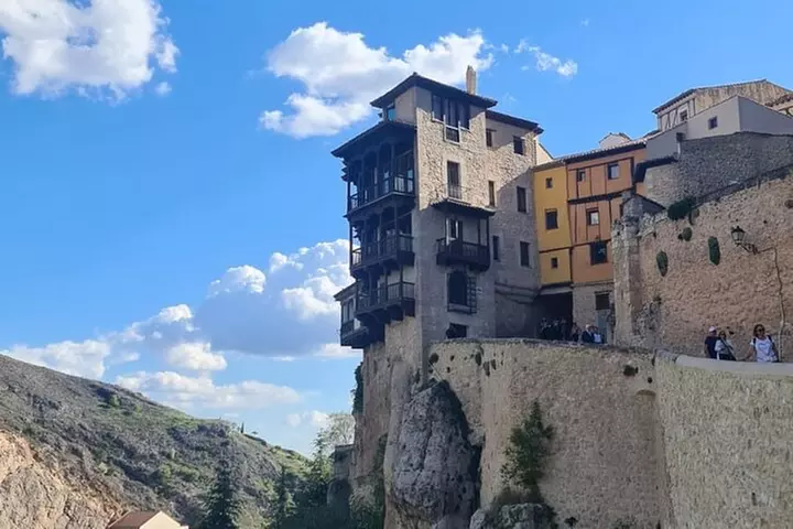 Tour de Madrid a Cuenca y la Ciudad Encantada