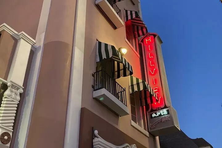 LA Ghosts Boos and Booze Haunted Pub Crawl