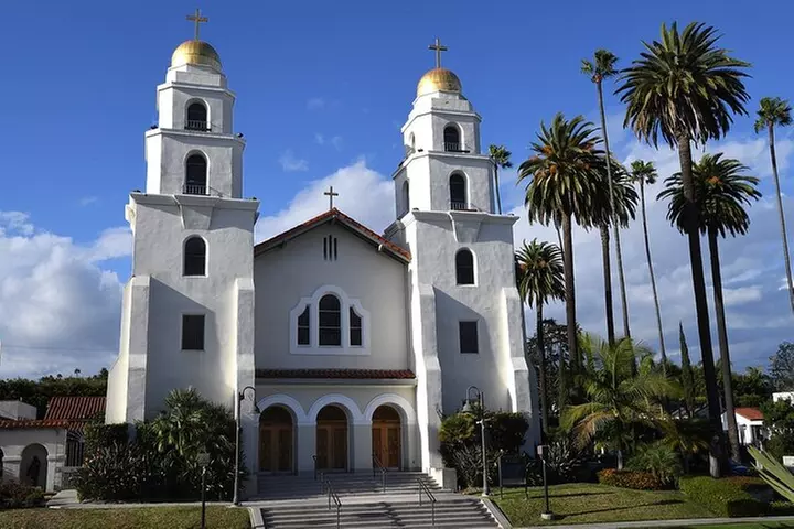 Beverly Hills on Foot Self Guided Audio Tour