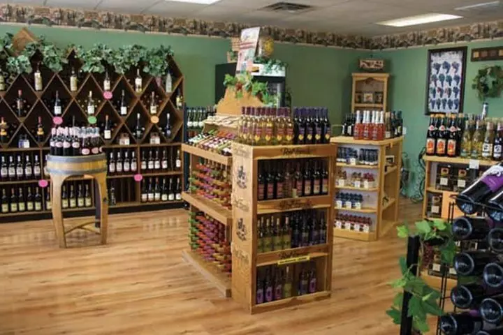 Ozark Craft Beverage - Wine & Shine Tour - Second Medium
