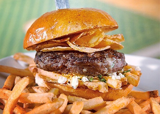 5% Cash Back at Recovery Sports Grill - Verona