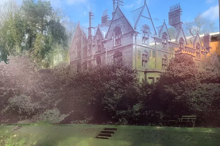 Liverpool Beatles Tour from Manchester with Casbah Club & Cavern