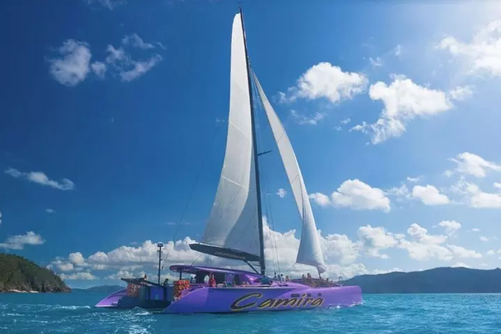 Camira Sailing Adventure through Whitsunday Islands